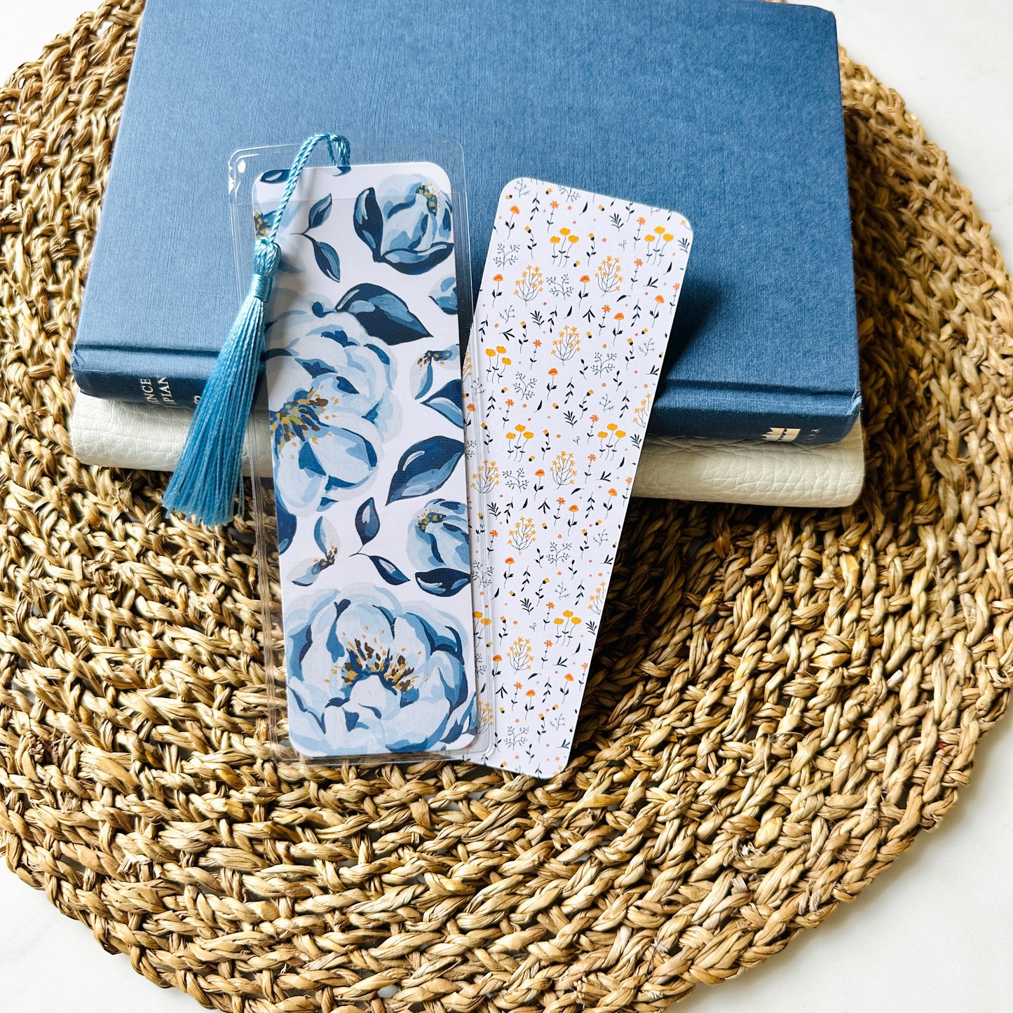 Bookmark with Tassle - Pretty Blues Series