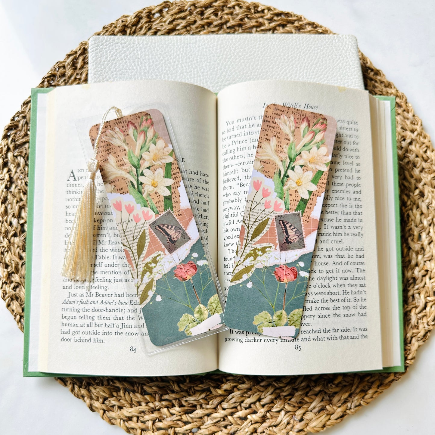 Bookmark with Tassle - Vintage Botanical Series