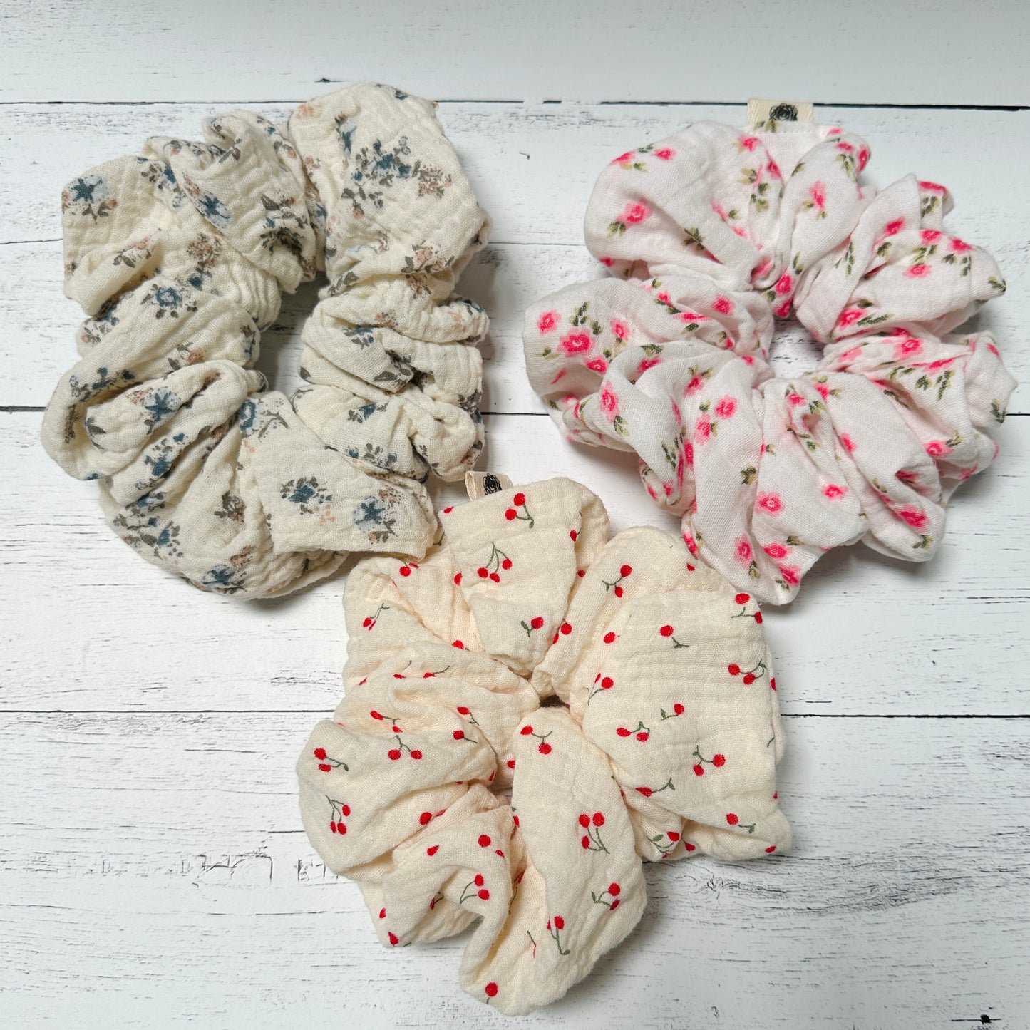 Vibrant Pinks Floral Scrunchie