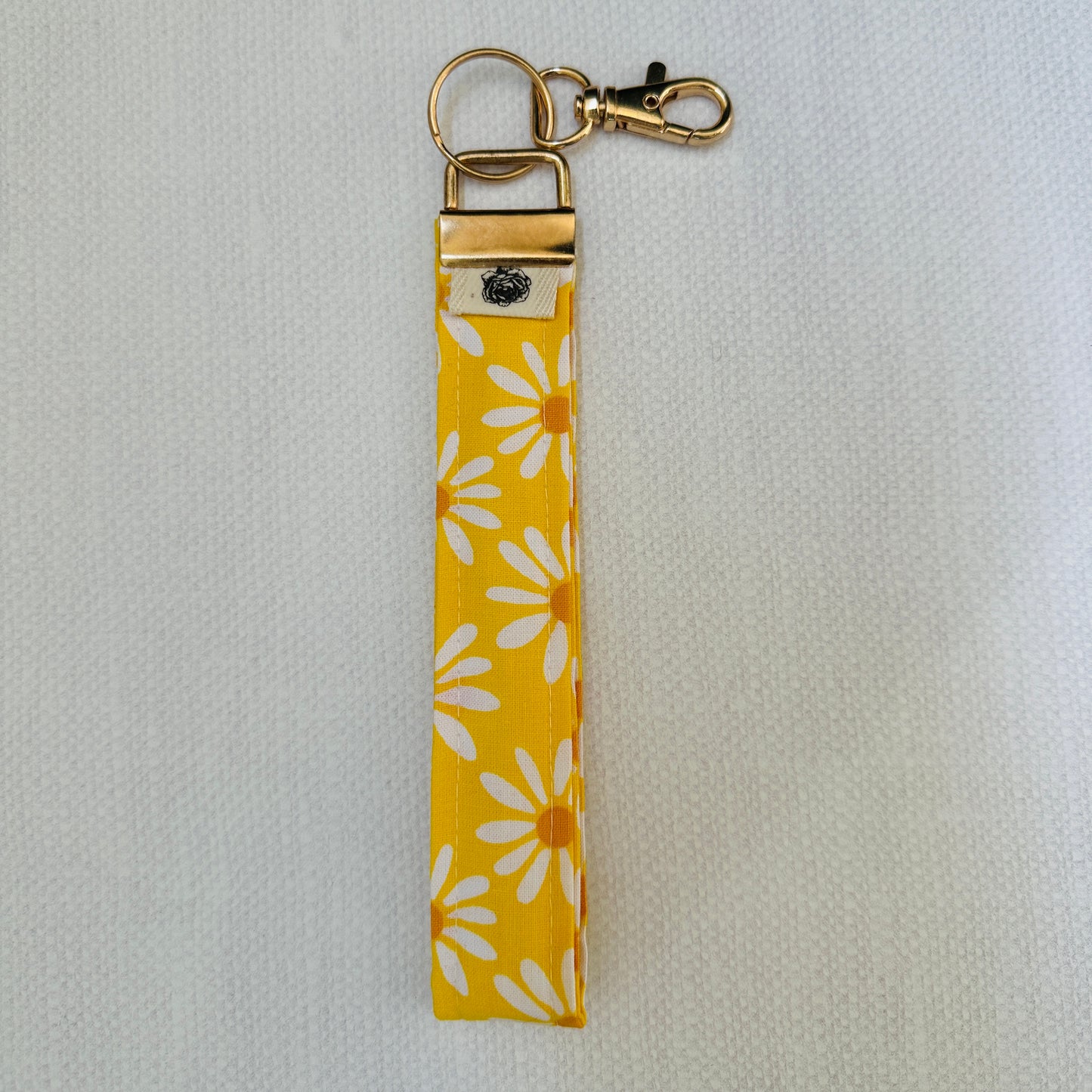 Wristlet Keychain - Darling Daisy Collection