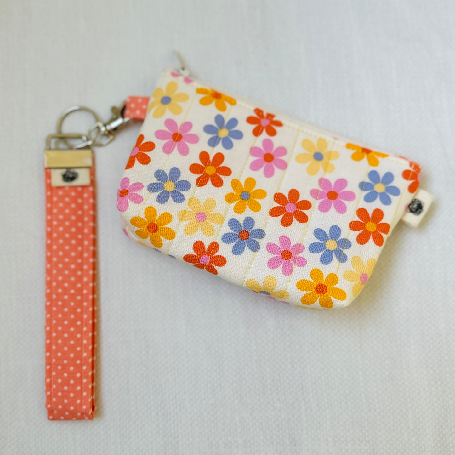 Wristlet Keychain - Darling Daisy Collection