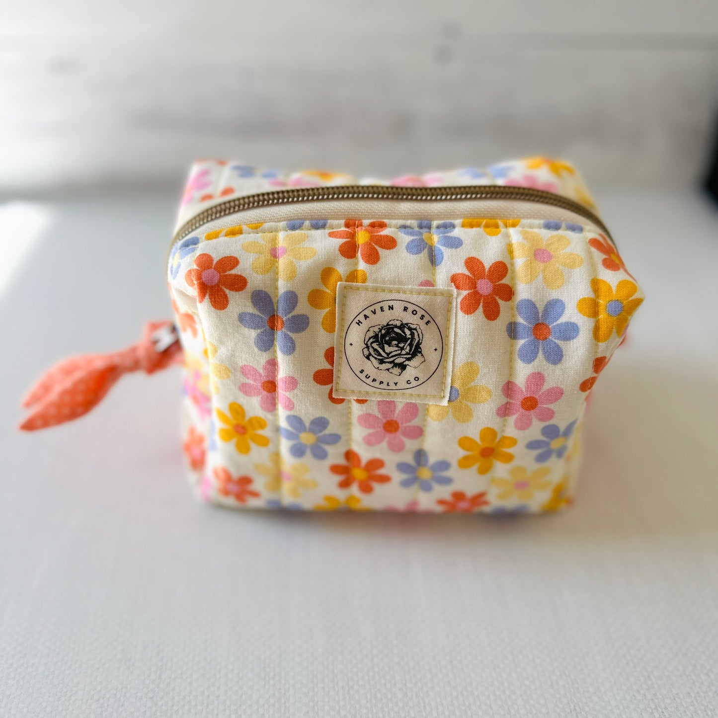 Elevated Essentials Quilted Bag - Happy Daisy