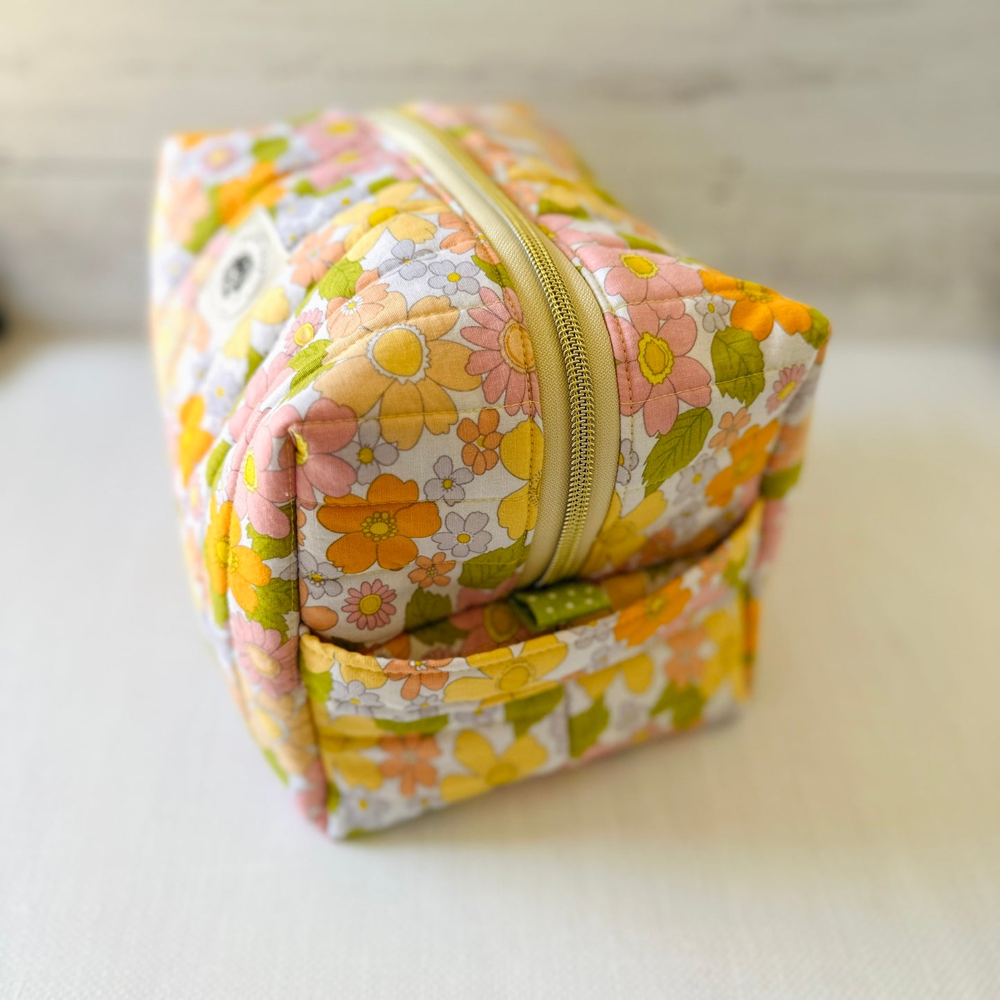 Elevated Essentials Quilted Bag - Retro Daisy
