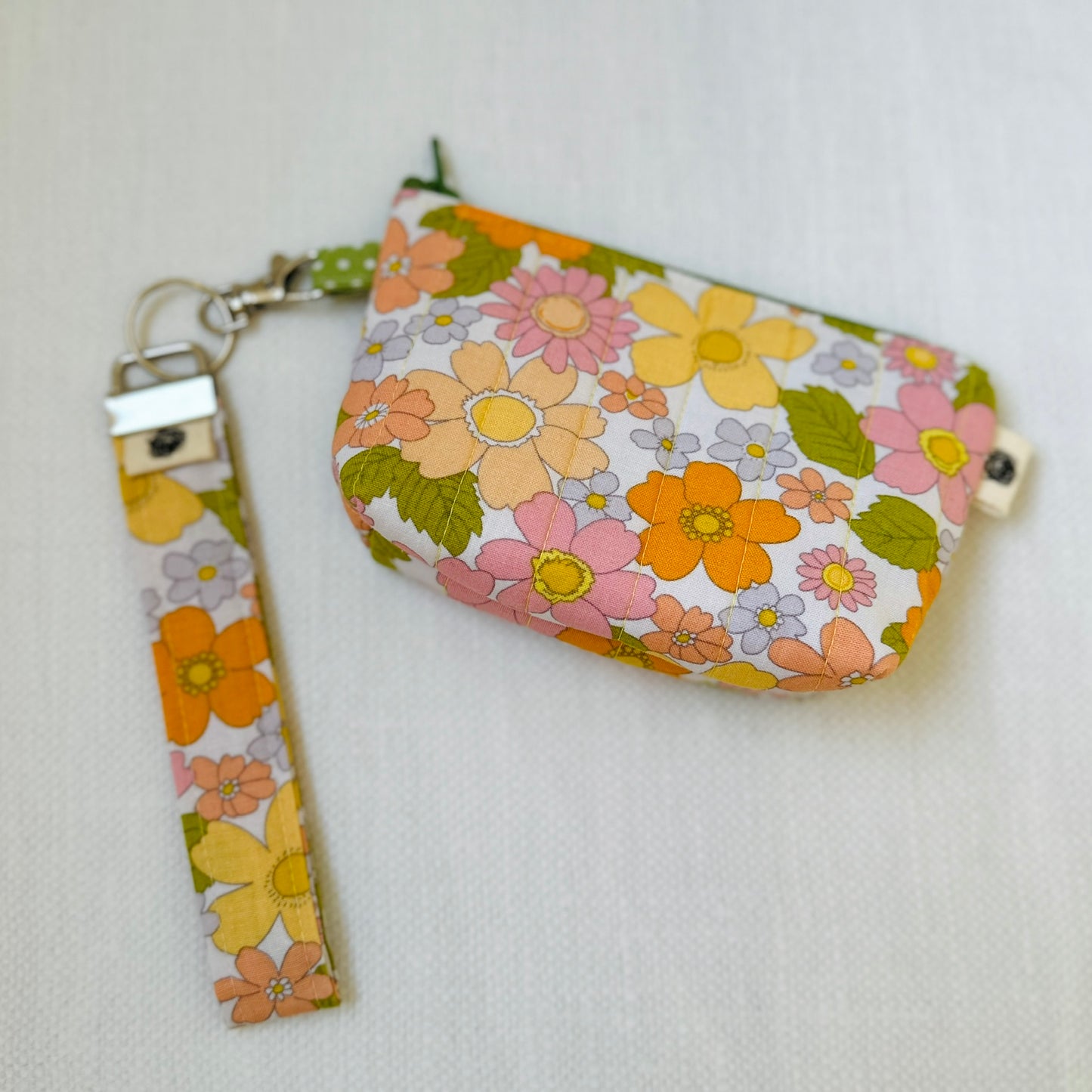 Wristlet Keychain - Darling Daisy Collection