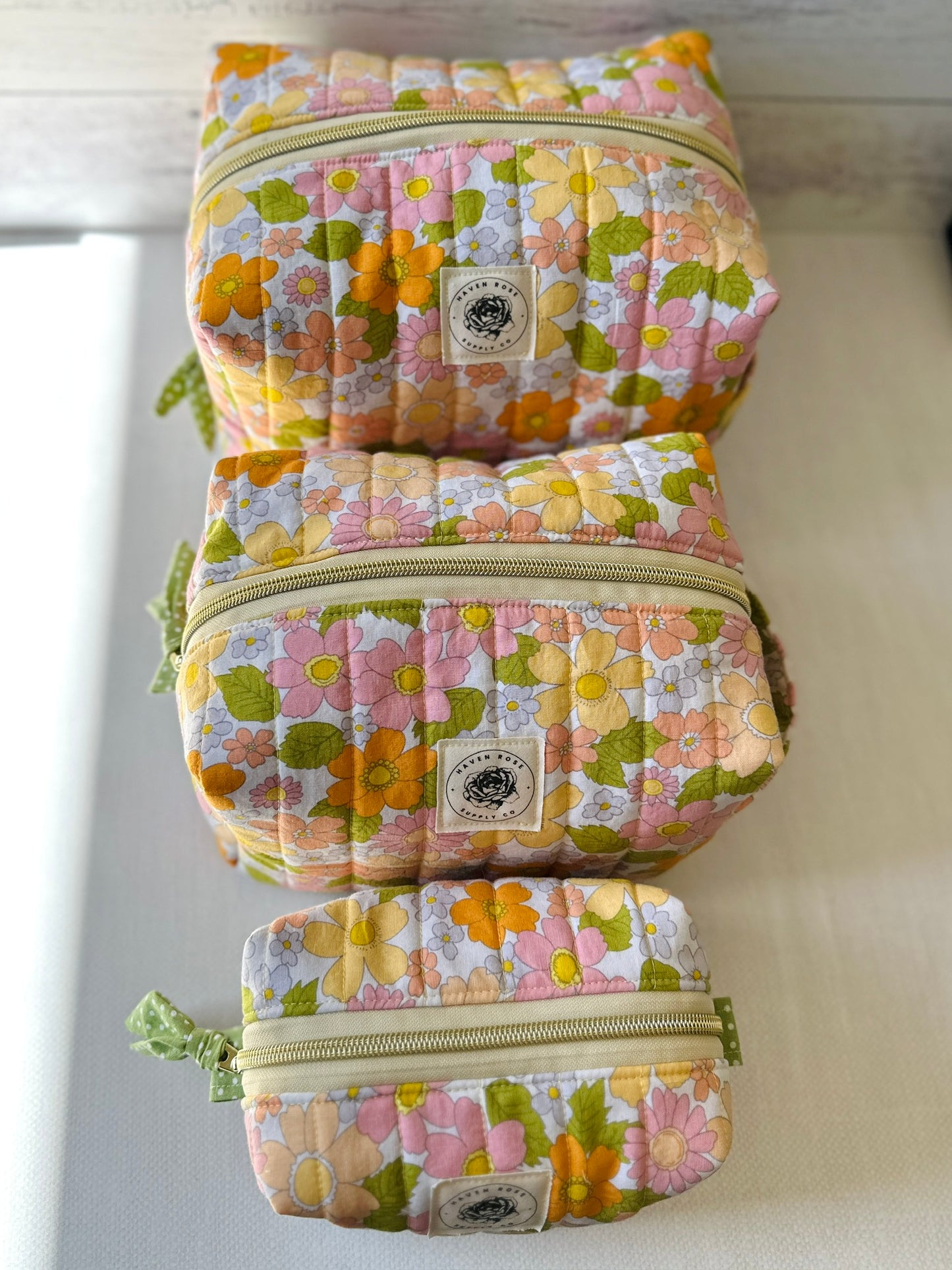 Elevated Essentials Quilted Bag - Retro Daisy