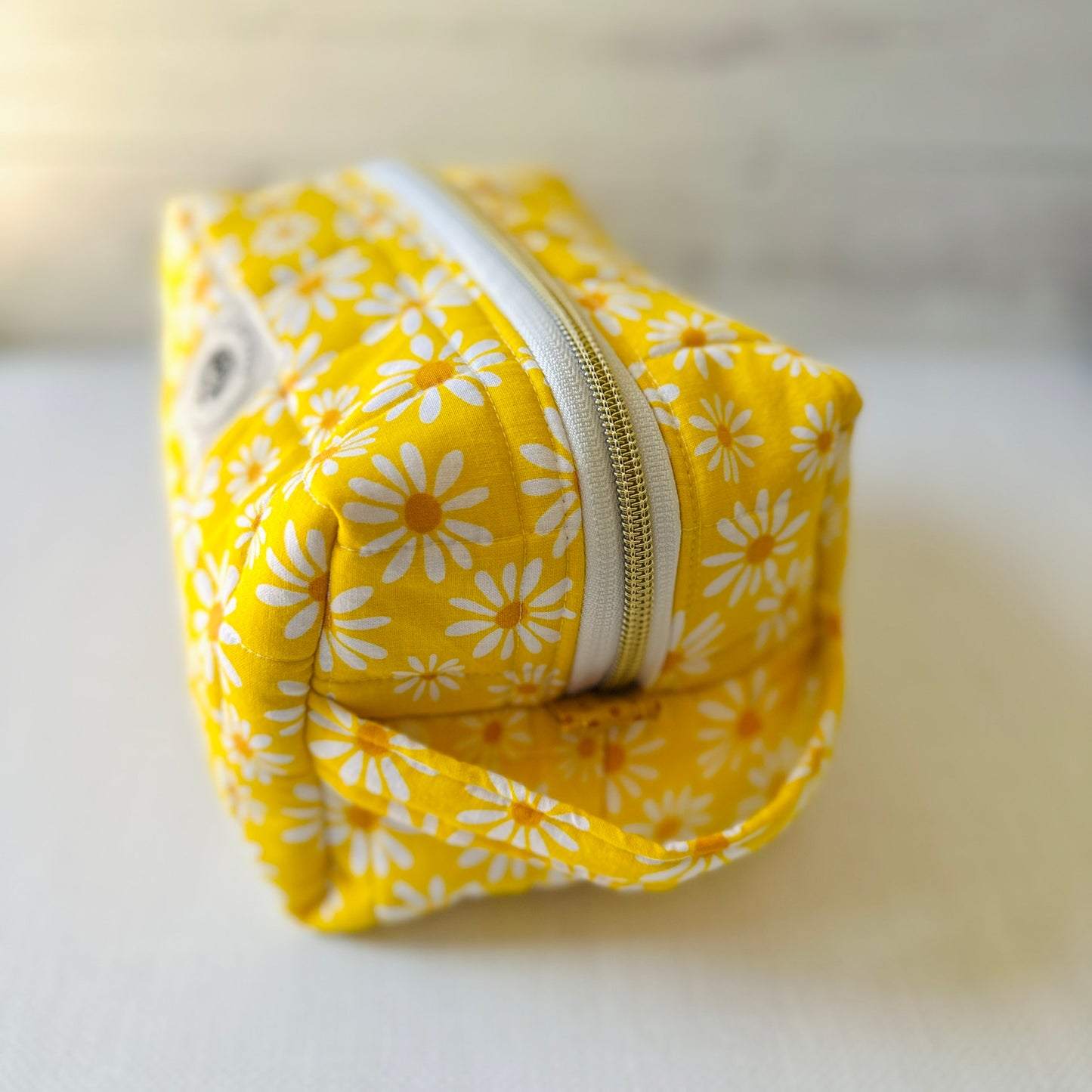 Elevated Essentials Quilted Bag - Classic Daisy