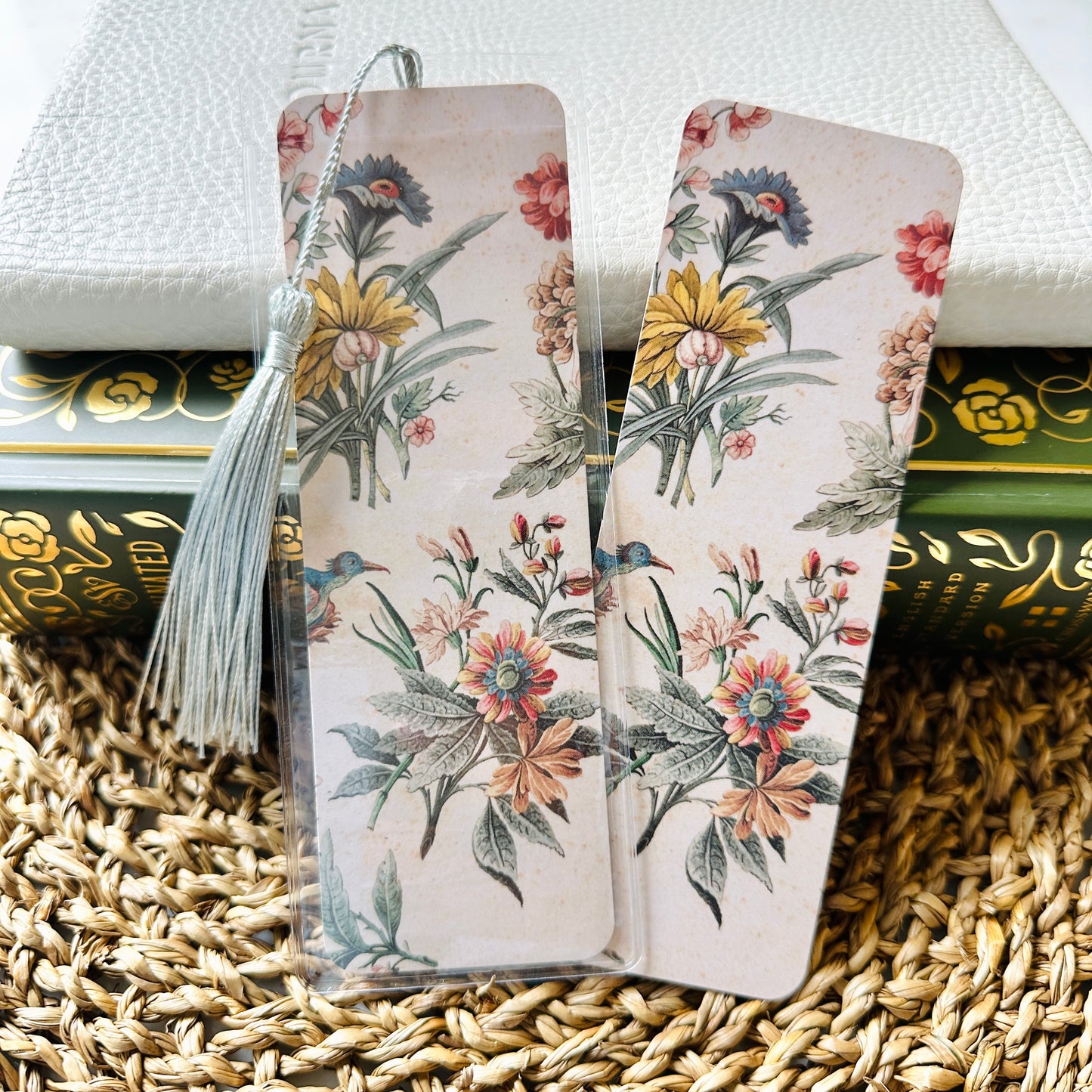 Bookmark with Tassle - Vintage Botanical Series
