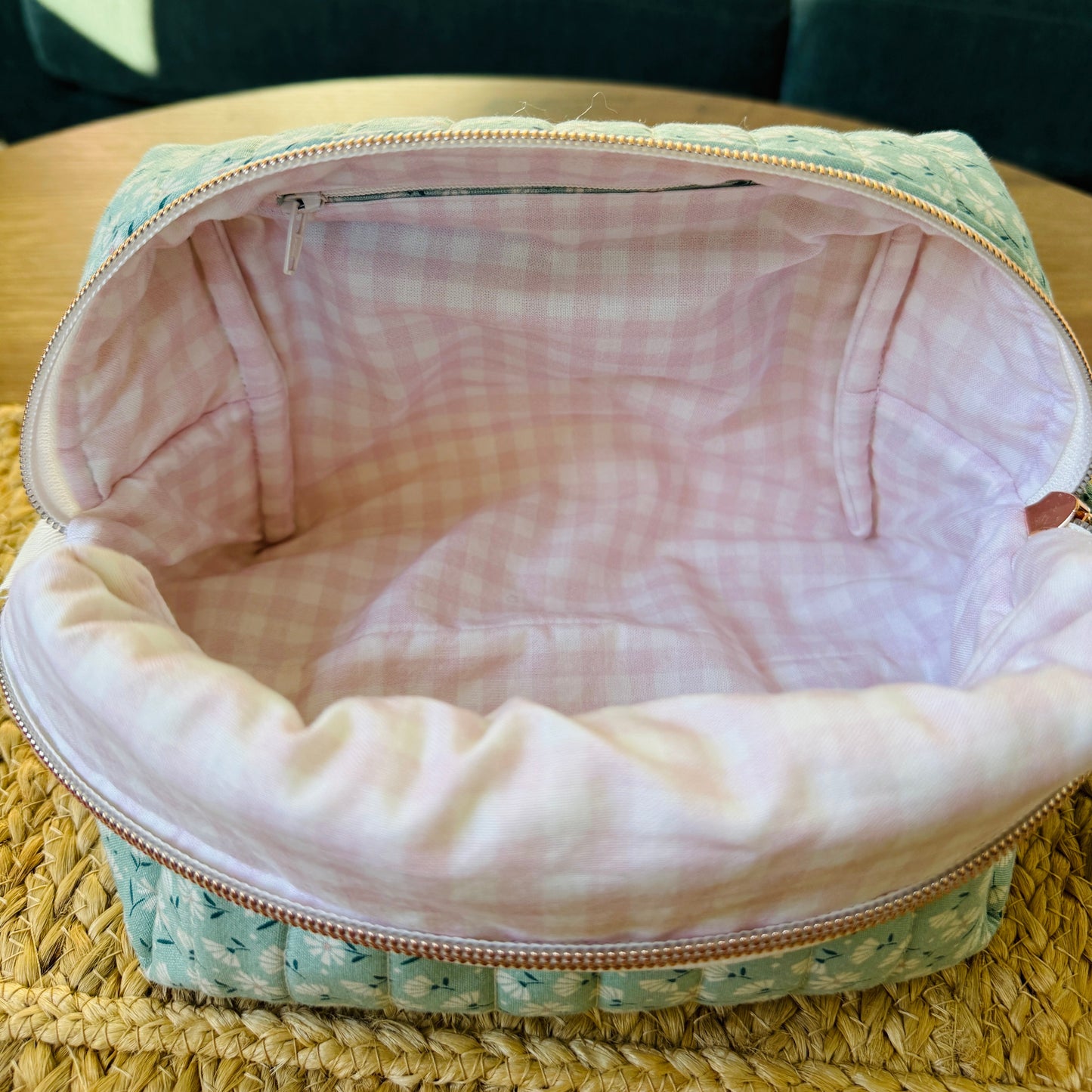 Wild Daisy Boxy Pouch