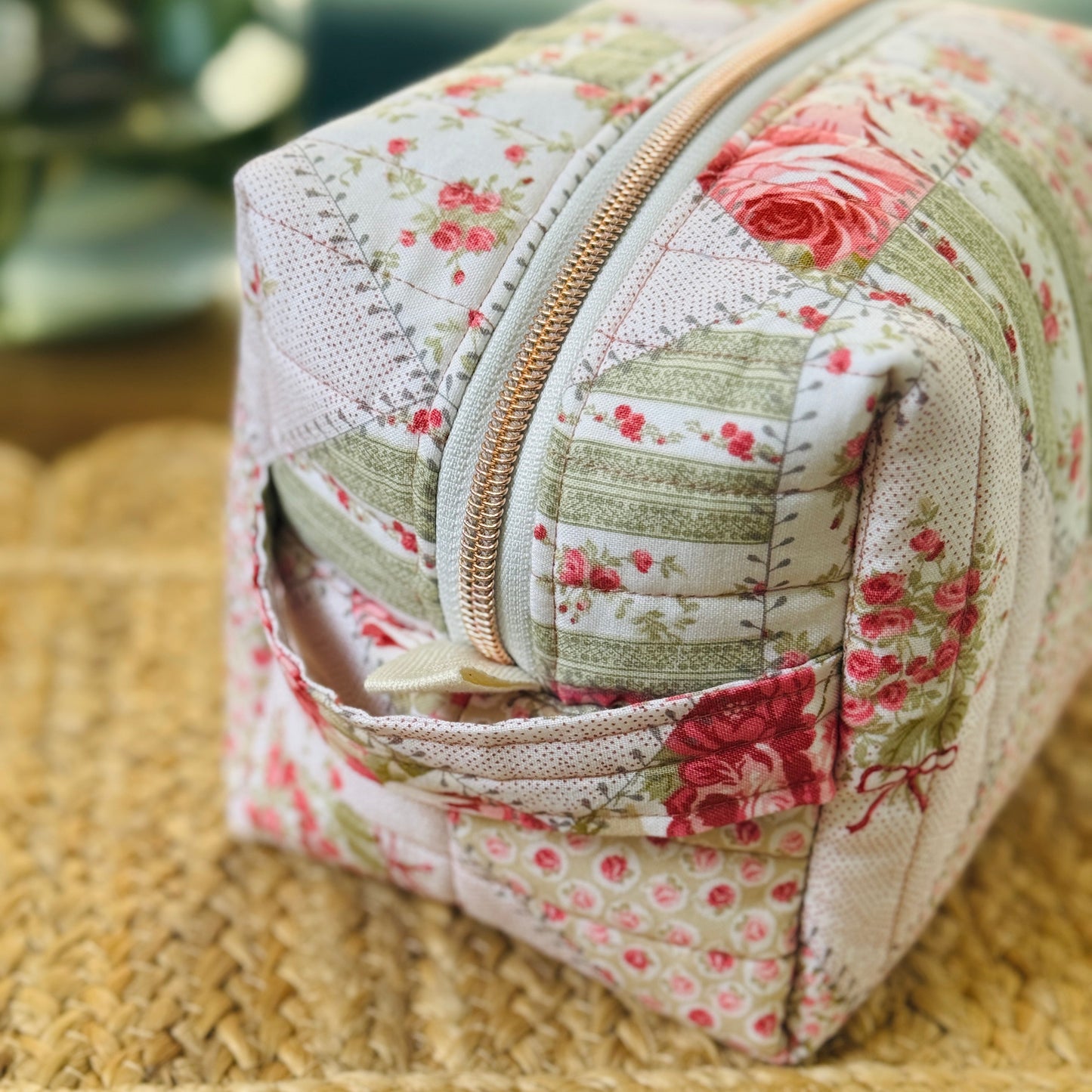 English Rose Patchwork Boxy Pouch