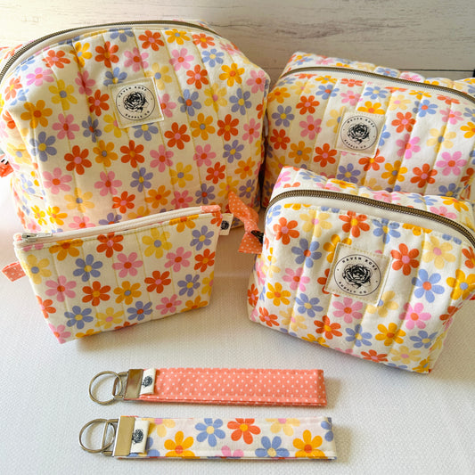 Elevated Essentials Quilted Bag - Happy Daisy